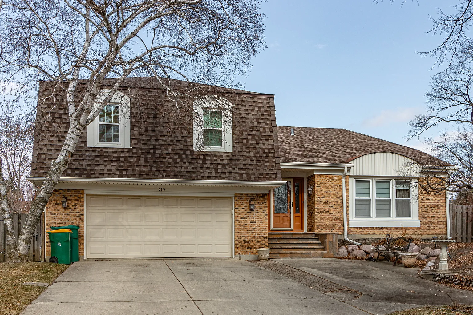 515 Highland Grove Dr photo 1