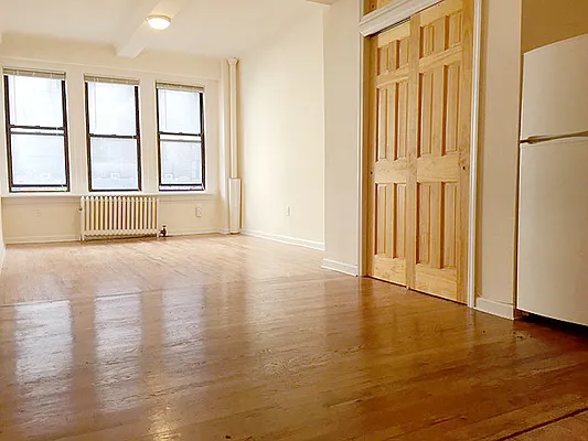 Rented by AJ Clarke | media 7