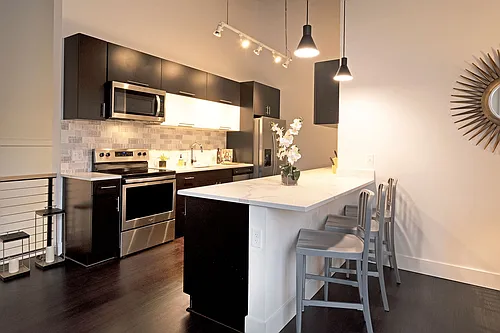 550 Ultra Lofts Photo 1