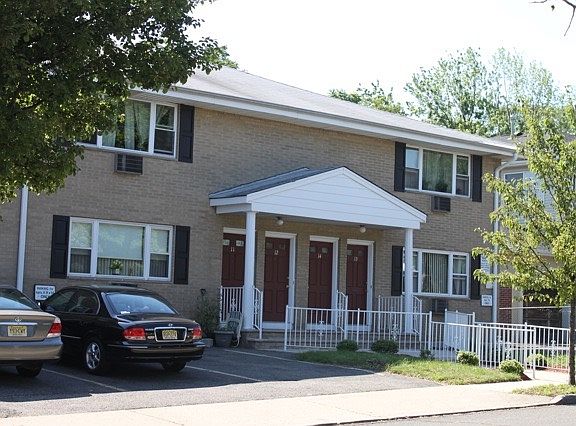 Lodi Manor LLC