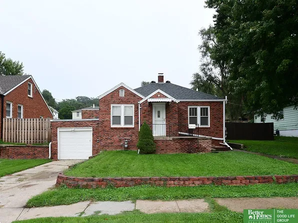 3729 N 56th St, Omaha, NE 68104