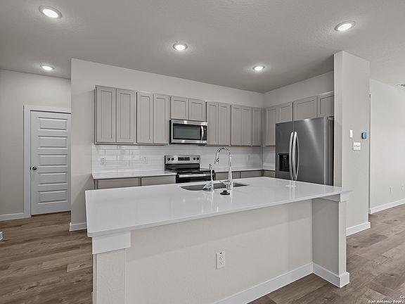 6th image of this home