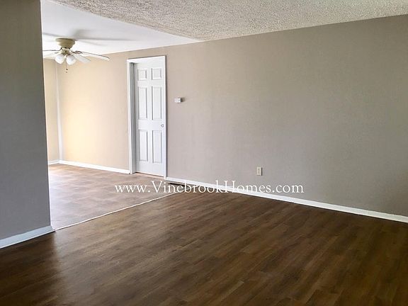2nd image of 6064 Old Troy Pike