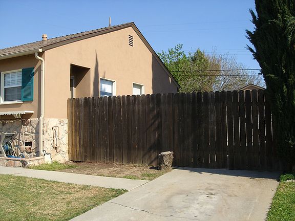 5th image of 7518 Wellsford Ave