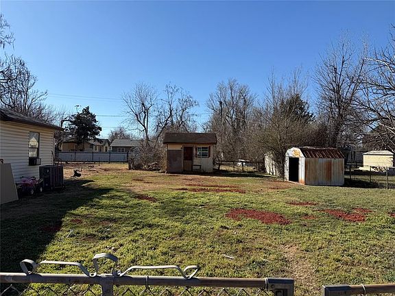 5th image of 610 SE 34th St Lot 19