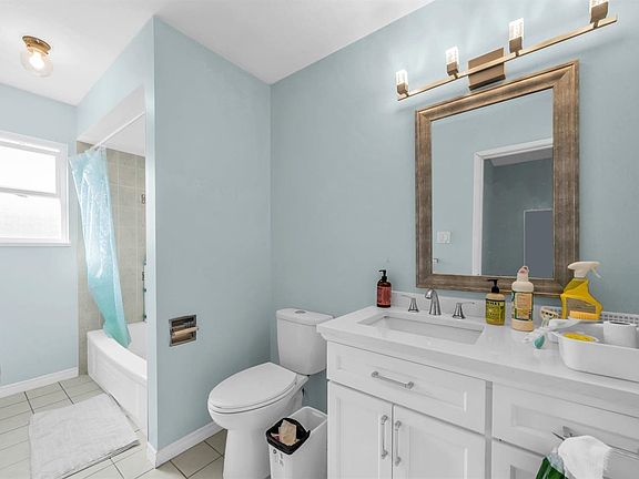 4th image of 4631 Dallyn Rd