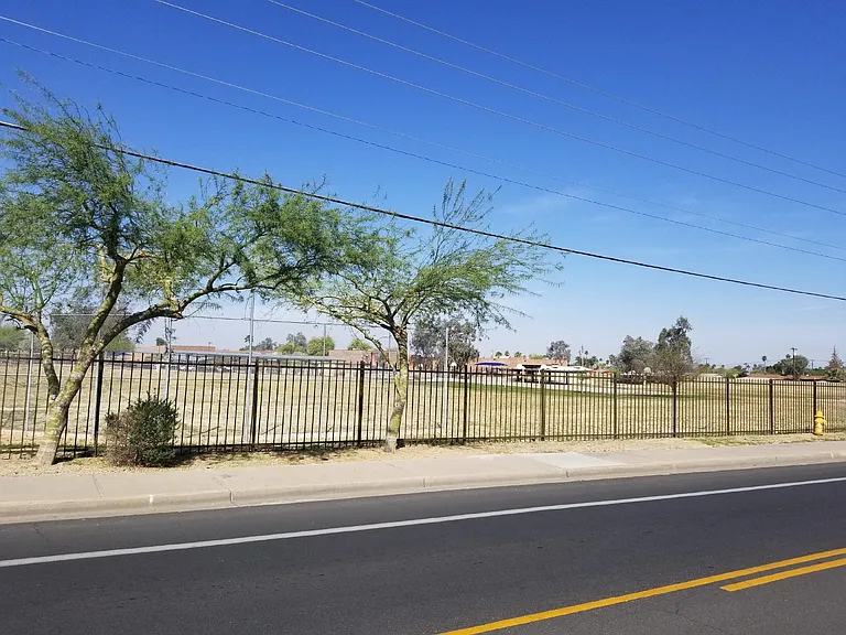 813 E Siesta Dr #A — Photo 7
