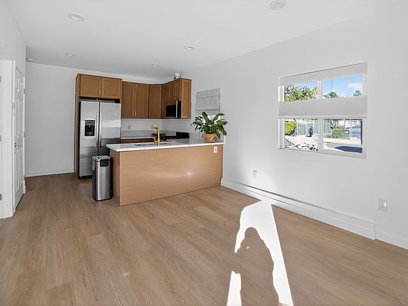 4th image of 7817 Nita Ave