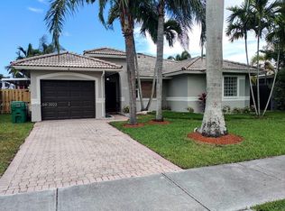 14851 SW 177th Ter, Miami, FL 33187