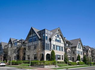 3900 West St UNIT 203, Cincinnati, OH 45227