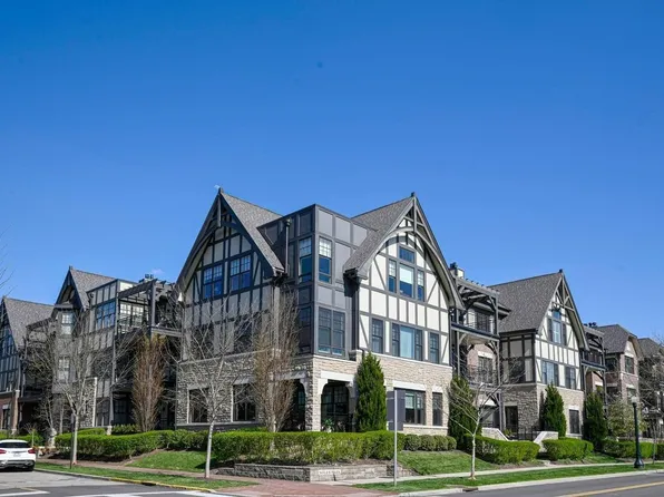 3900 West St Unit 203, Cincinnati, OH 45227