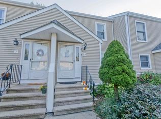 13 The Hamlet APT D, Enfield, CT 06082