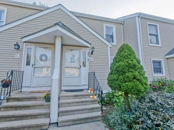 13 The Hamlet #D, Enfield, CT 06082