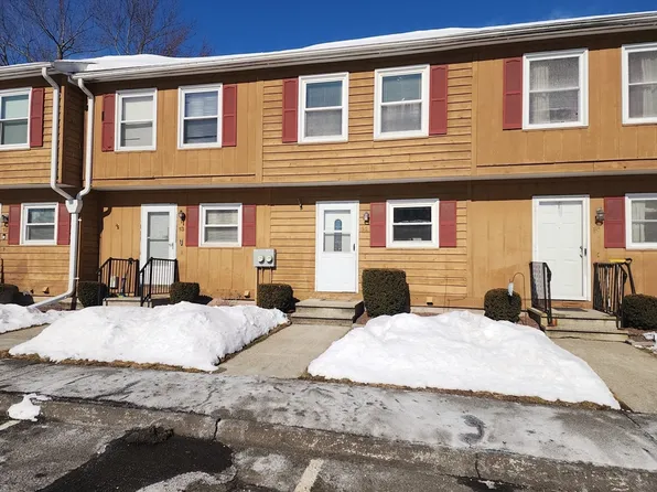 343 Chicopee St APT 14, Chicopee, MA 01013