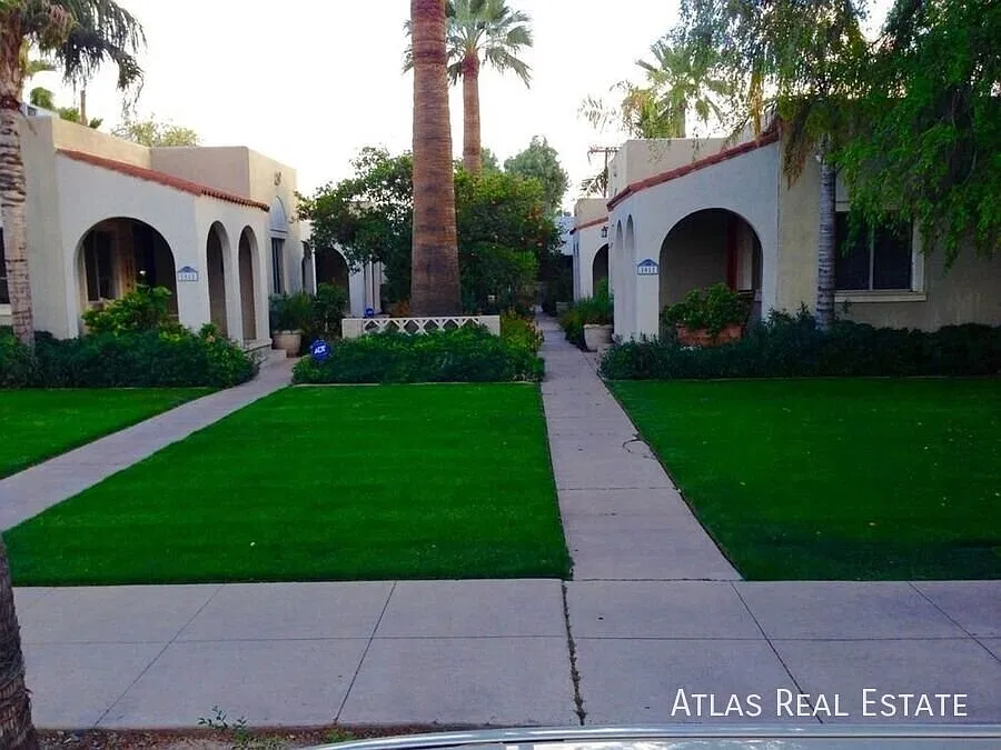 Spacious One Bedroom in the Coronado District — Photo 2