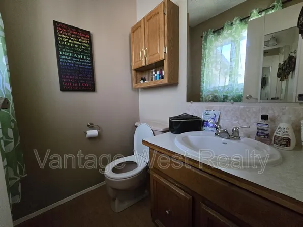 1265A Ortt Rd, Kelowna, BC V1X 4Y5