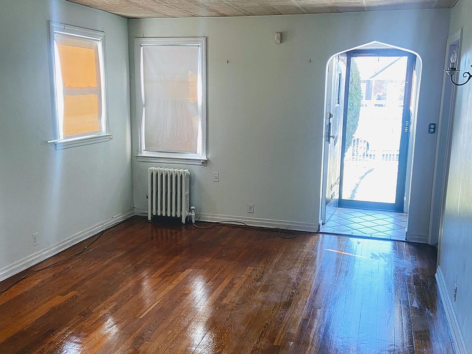 1st image of 114-31 220th St