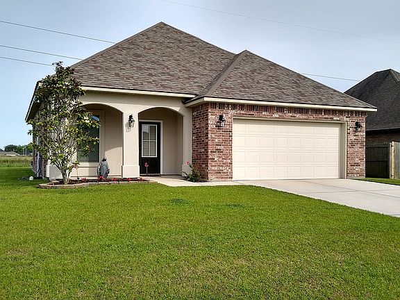3rd image of 292 Cottage Way