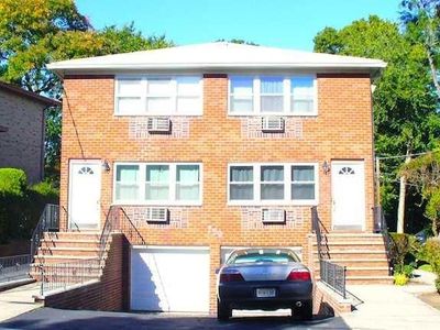 229 Washington Ave APT 12, Fort Lee, NJ, 07024