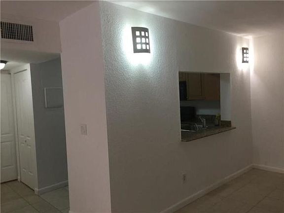 4th image of 6041 10th Ave N