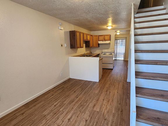 5th image of 301 Morningside Dr SE #F