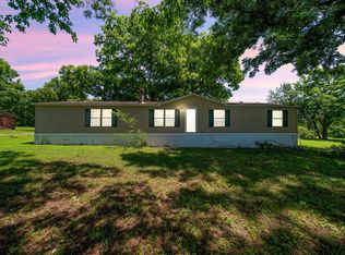 215 1st St, Spavinaw, OK 74366