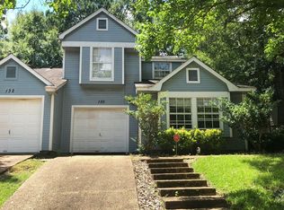 130 Lofty Pine Ln, Clinton, MS 39056