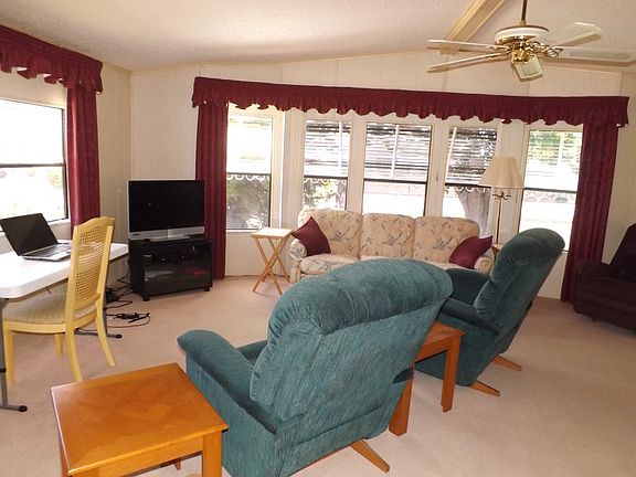 4th image of 1172 Juanita Cir