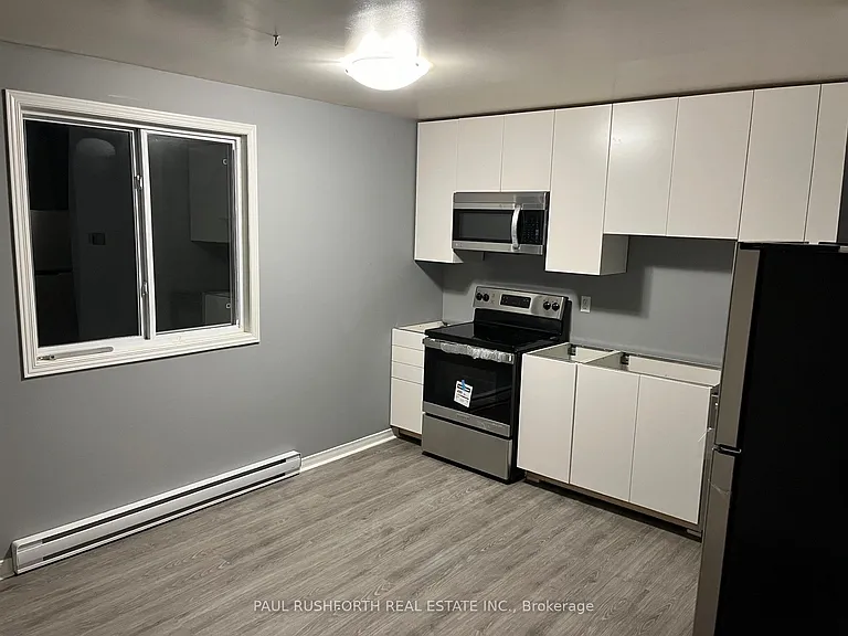 750 Notre Dame St #4 — Photo 5