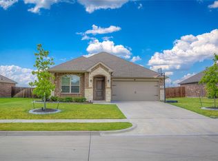 110 Acadia Ln, Forney, TX 75126