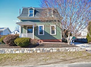 29 Center Ave, Reading, MA 01867