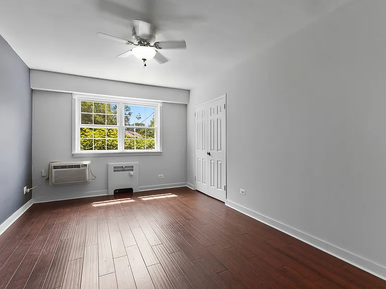 4352 N Pershing Dr — Photo 5