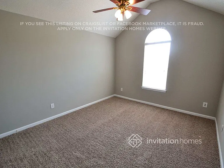 5725 Crystal Springs Way — Photo 3