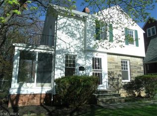 951 Oxford Rd, Cleveland Heights, OH 44121