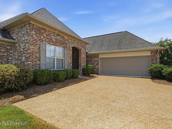 5th image of 2400 Trinity Ct