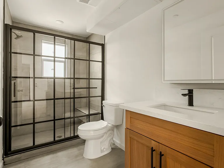2233 Merton Ave #2 — Photo 12