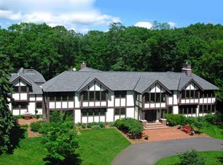 15 Dellwood Ave, White Bear Lake, MN 55110