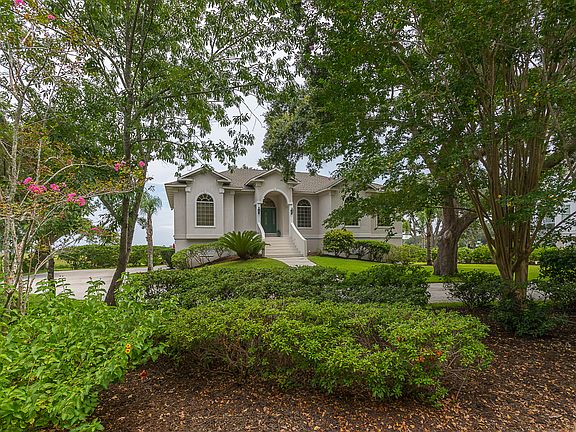 4th image of 204 Kelvin Grove Dr