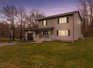 6 Howard Dr, Newburgh, NY 12550