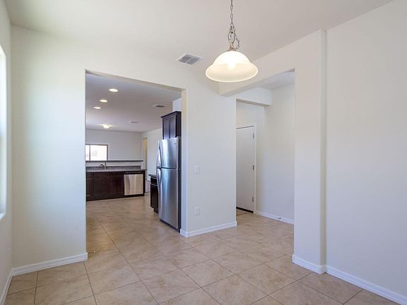 2nd image of 11541 W Vanderbilt Farms Way