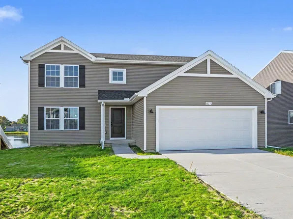 13772 Oasis Ave, Holland, MI 49424
