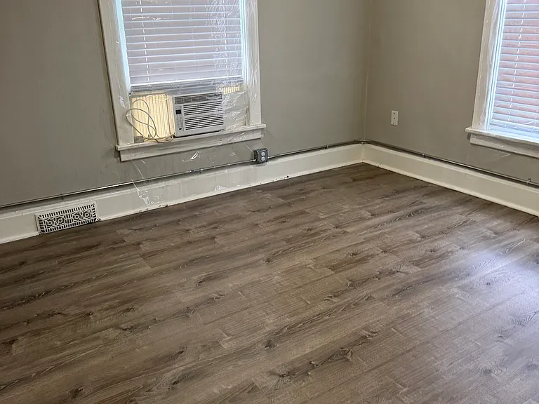 1410 B St #2 — Photo 16