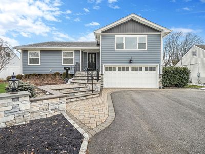 19 Honeysuckle Lane, Kings Park, NY, 11754