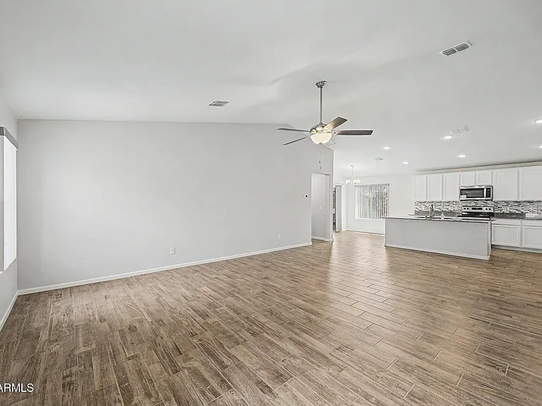 1779 E Elegante Dr — Photo 9