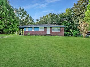 1911 Aichele Dr, Charleston, SC 29406