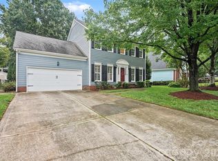 21315 Harken Dr, Cornelius, NC 28031