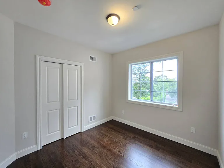 79 Wandel Ave #2 — Photo 12