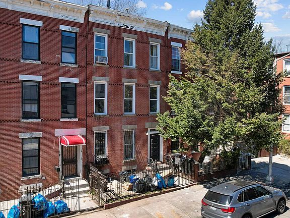 2nd image of 12 Gunther Pl APT 2