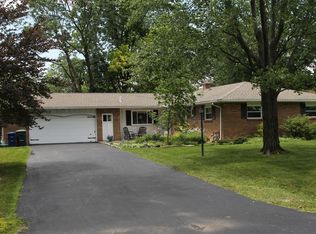 987 Lornaberry Ln, Columbus, OH 43213