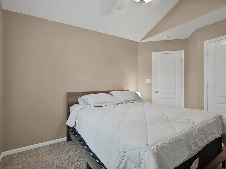 1403 Oxnop Ct — Photo 3